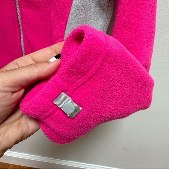 The North Face Fleece Bright Pink and Light Gray Size Medium - Picture 2 of 9